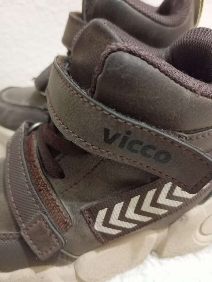 Erkek Çocuk Kahverengi Kaydırmaz Bantlı Bot - Görsel 3