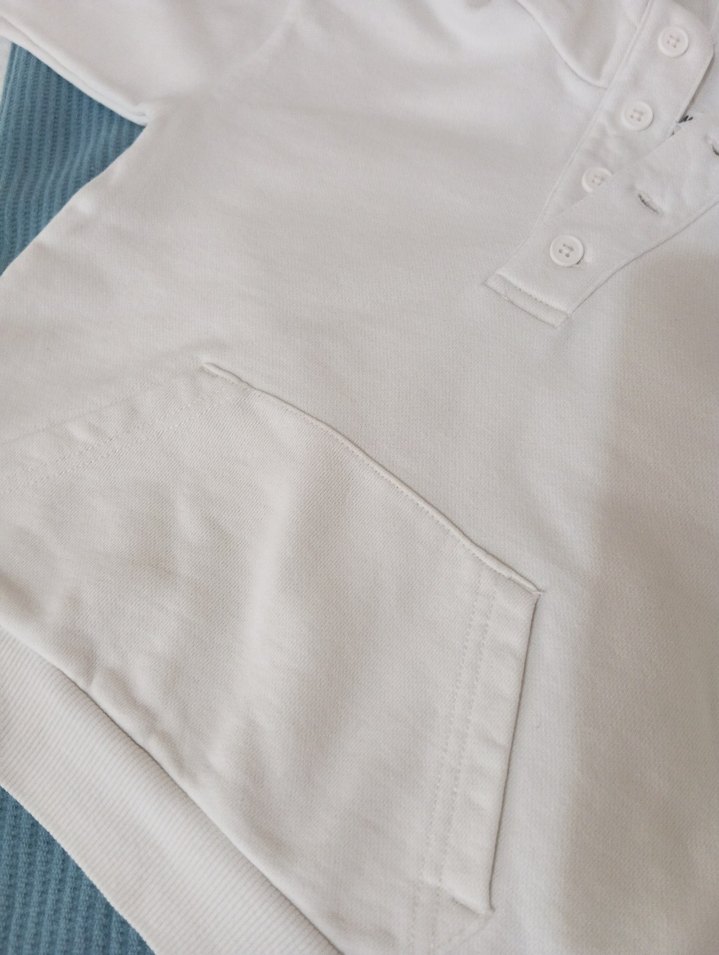 Düğmeli Kapüşonlu Erkek Çocuk Beyaz Sweatshirt - Görsel 3