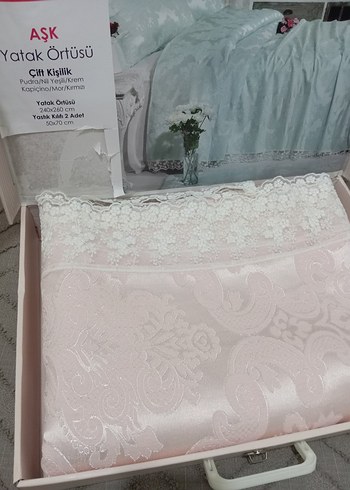 Pastel pudra kendinden desenli Yatak Örtüsü - Görsel 6