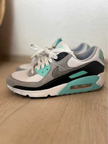 Nike ayakkabı