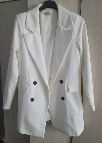 Düğmeli Beyaz Kadın Uzun Blazer Ceket - Görsel 2