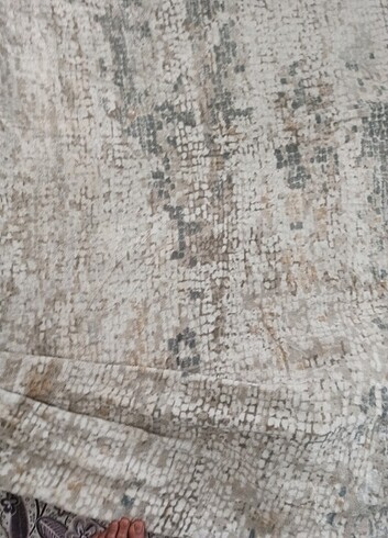 Halı ütüsü Eskide değil yeni de değil ama temiz yırtık yıpranma  - Görsel 2