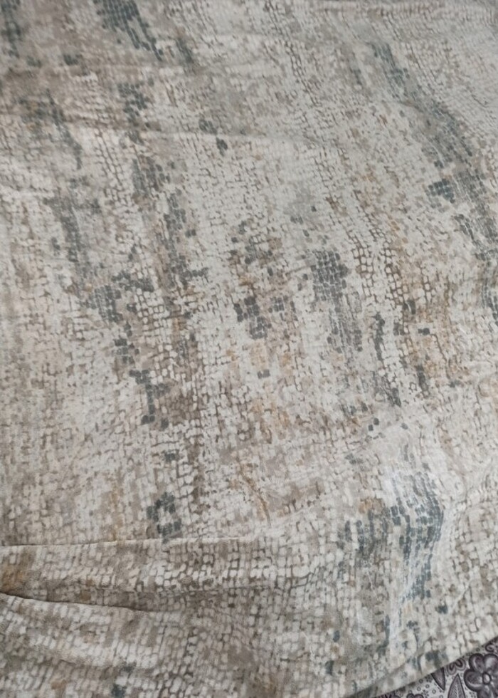 Halı ütüsü Eskide değil yeni de değil ama temiz yırtık yıpranma  - Görsel 4