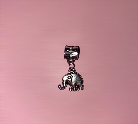Fil Detaylı Charm