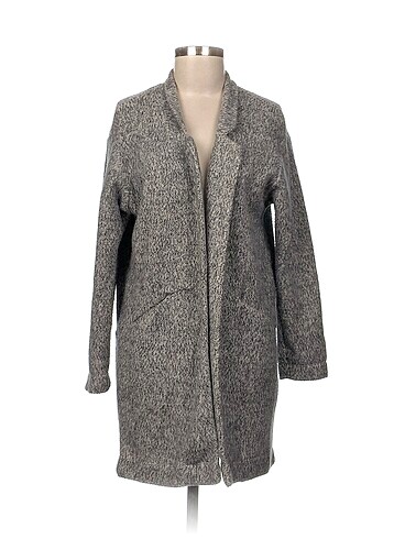Zara Ceket %70 İndirimli.