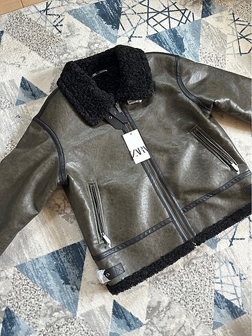 Zara mont