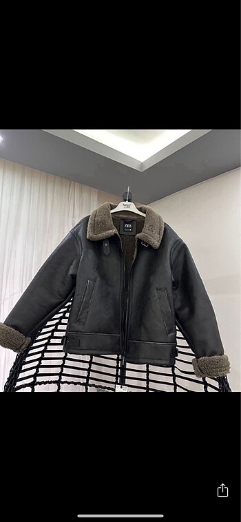 Zara mont