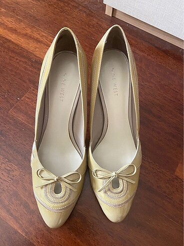 Nine West Nine West Bej Rugan Topuklu Ayakkabı