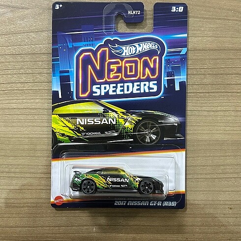 Nissan Skyline Gtr r35 hw neon speeders