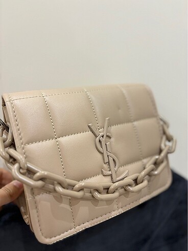  Beden Ysl model