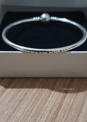 Pandora yıldızlar ve galaxi bangle bileklik
