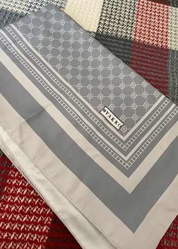 Vakko Gri Şal - Görsel 4