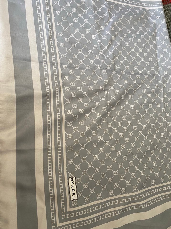 Vakko Gri Şal - Görsel 2