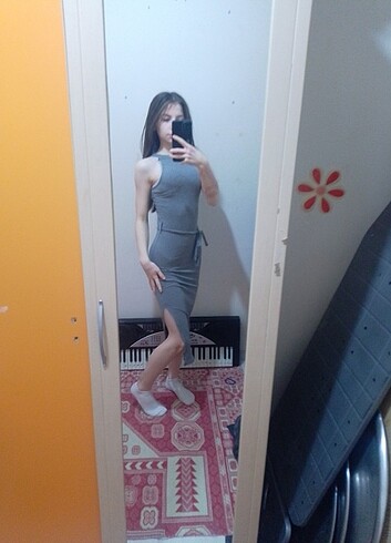 xs Beden gri uzun elbise dar yirtmacli
