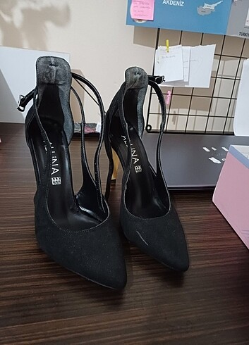 37 Beden siyah Renk Uzun topuk stiletto 