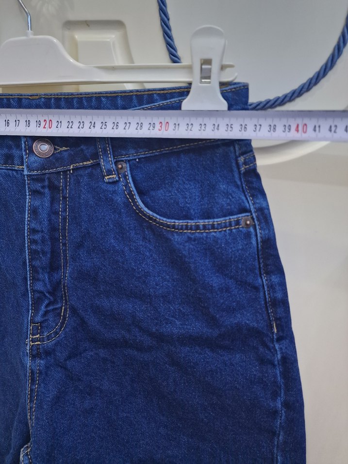 Kadın Mavi Kemerli Mini Denim Şort - Görsel 2