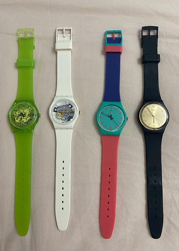 Beden siyah Renk Altın Renkli Siyah Kayışlı Swatch Kadın Saat