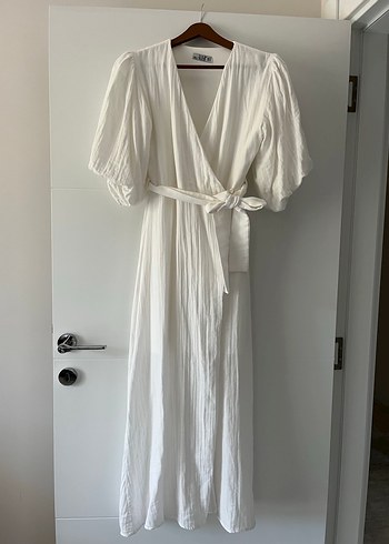 Beyaz elbise - Görsel 2
