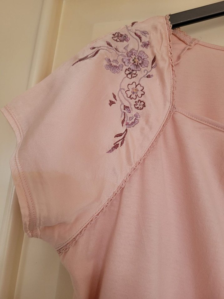 M&S Kolu Nakışlı Tshirt - Görsel 3