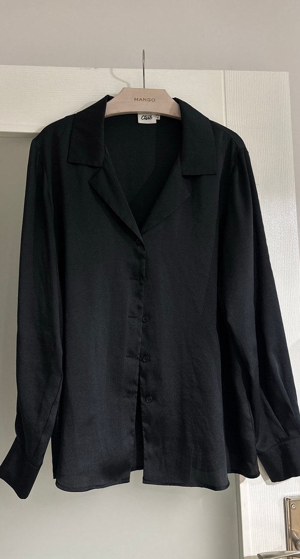 Beymen Club Siyah Düğmeli Kadın Gömlek - Görsel 2