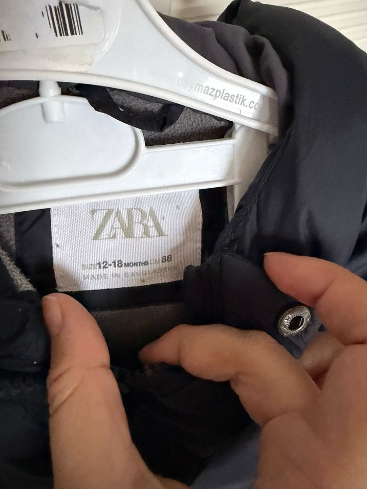 Düğmeli Koyu Gri Erkek Çocuk Mont - Görsel 2