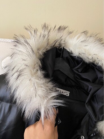 Yelek şapkası kürklü beli isteğe göre sıkılabilir - Görsel 4