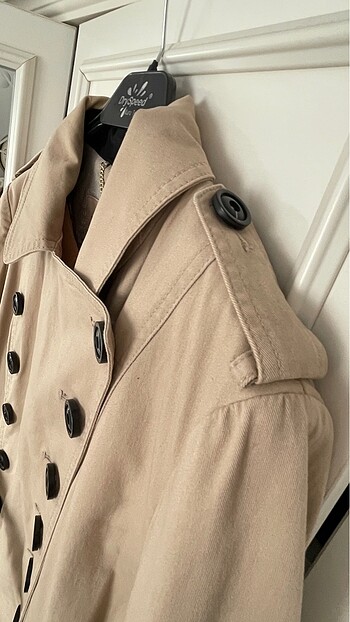 m Beden Trenchcoat