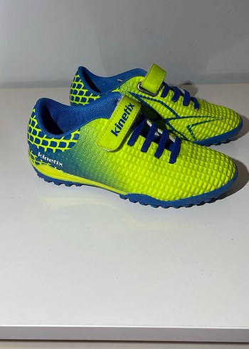 Spor Futbol  Ayakkabı
Yeni gibi. 
Maximum 3-4 kez giyildi. - Görsel 3