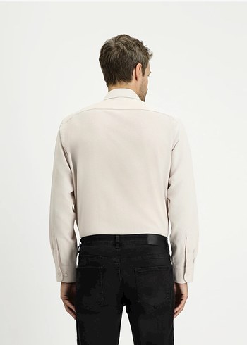 Kigili Bej Düğmeli uzun Kollu Erkek Gömlek
Etiketli yeni . - Görsel 3