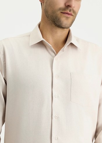 Kigili Bej Düğmeli uzun Kollu Erkek Gömlek
Etiketli yeni . - Görsel 2