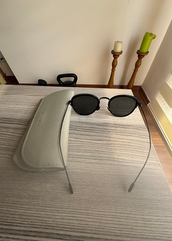 Giorgio Armani siyah güneş gözlüğü - Görsel 6