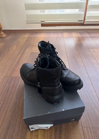 Ecco siyah deri bot - Görsel 3