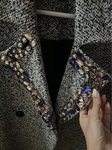Trendyol & Milla #tas detayli #kalin #palto 34 - S beden #trendyol