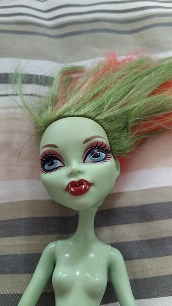  Beden Monster high