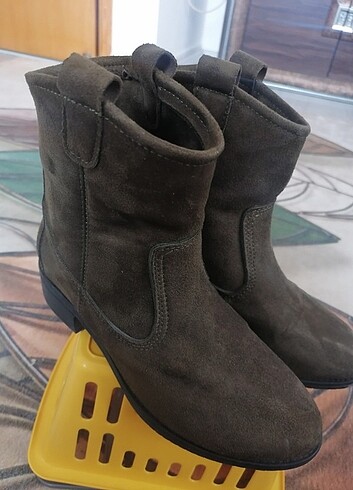 #lcw #koton#mango#berskha#flo #nıke 