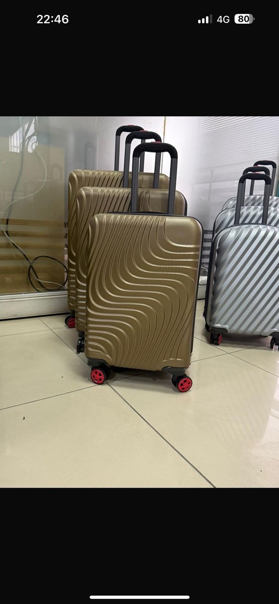 Kırmızı Minimalist Fermuarlı  Valiz 3 lü set - Görsel 3