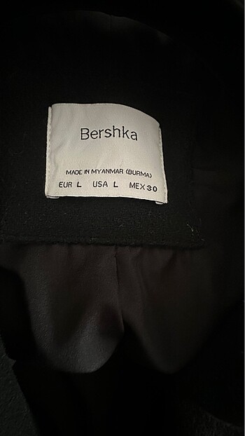 l Beden Bershka kaban