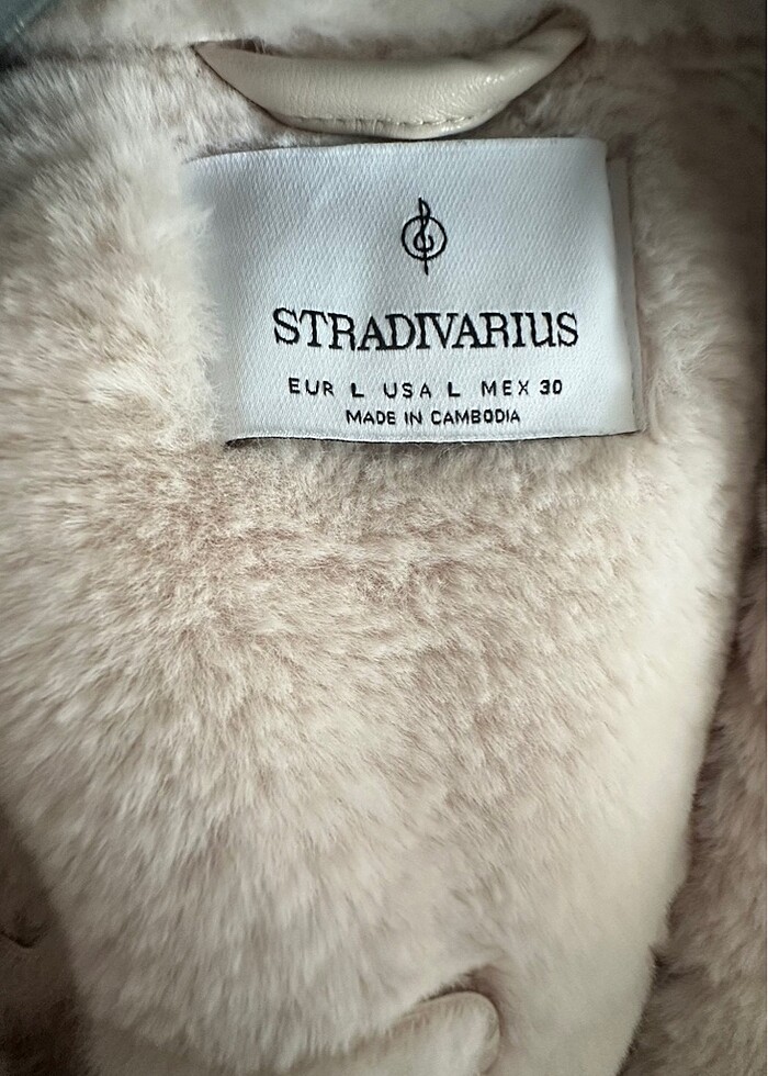 Stradivarius - Görsel 2