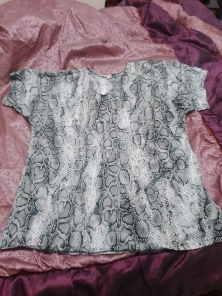 46-48 bedene uygun bluz - Görsel 3