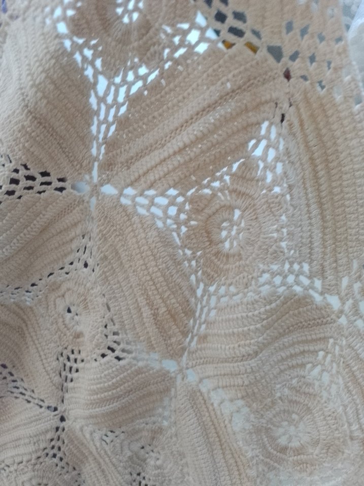 El emeği göz nuru dantel masa örtüsü - Görsel 2