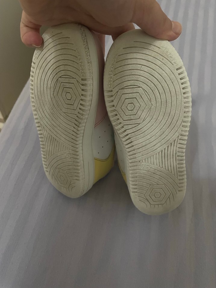 Kız Çocuk Bağcıklı ve Cırtcırtlı Spor Ayakkabı - Görsel 3