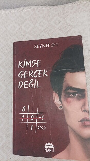 Zeynep sey - kimse gerçek değil 
