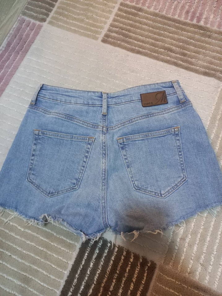 Kadın Açık Mavi Mini Denim Şort - Görsel 2