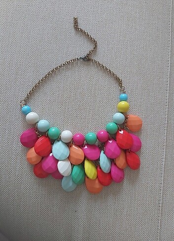 Renkli boncuklu kolye - Görsel 3