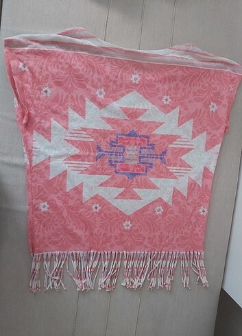 Tiril tiril yazlık saçaklı bluz hiç bir deformesi yoktur çok az  - Görsel 2