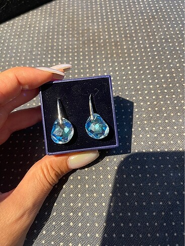  Beden Swarovski aquamarin küpe