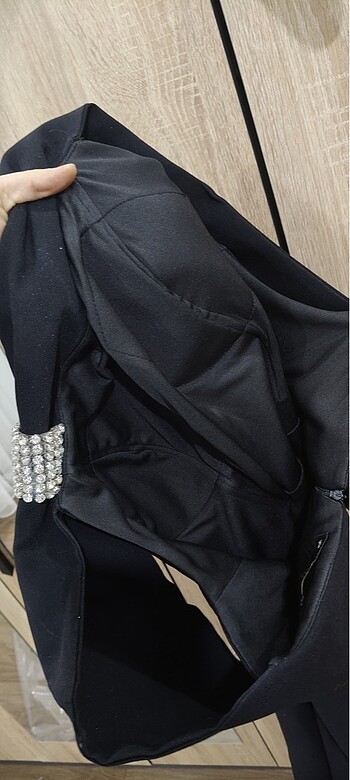 Siyah taşlı abiye - Görsel 5