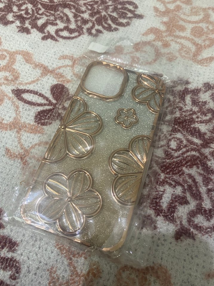 Altın Renkli Pullu Bohem Telefon Kılıfı - Görsel 4