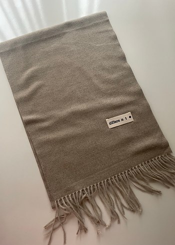 Yumuşak Dokulu Premium Atkı - Görsel 3