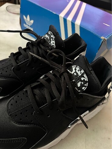 38 Beden siyah Renk Nike Air Huarache
